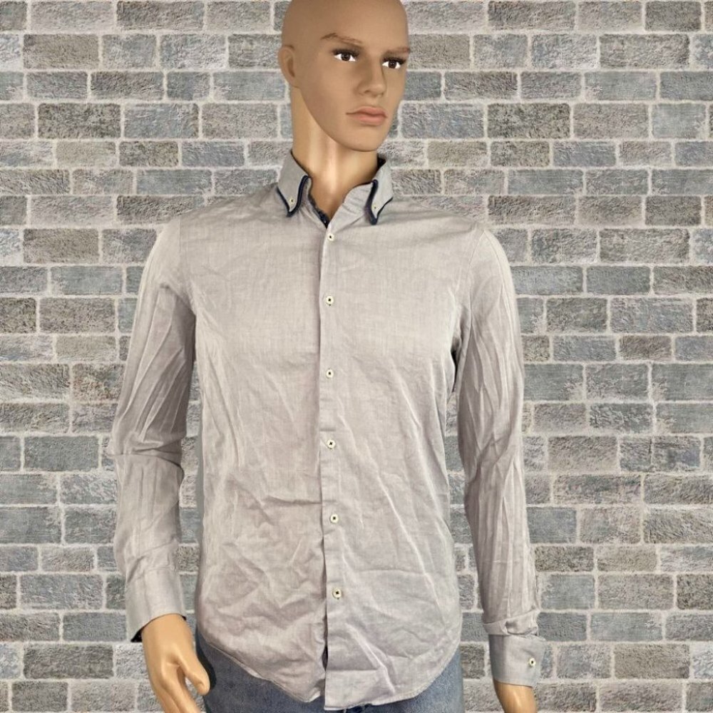 ZARA MAN Slim Fit collard long sleeve button up dress shirt Size M